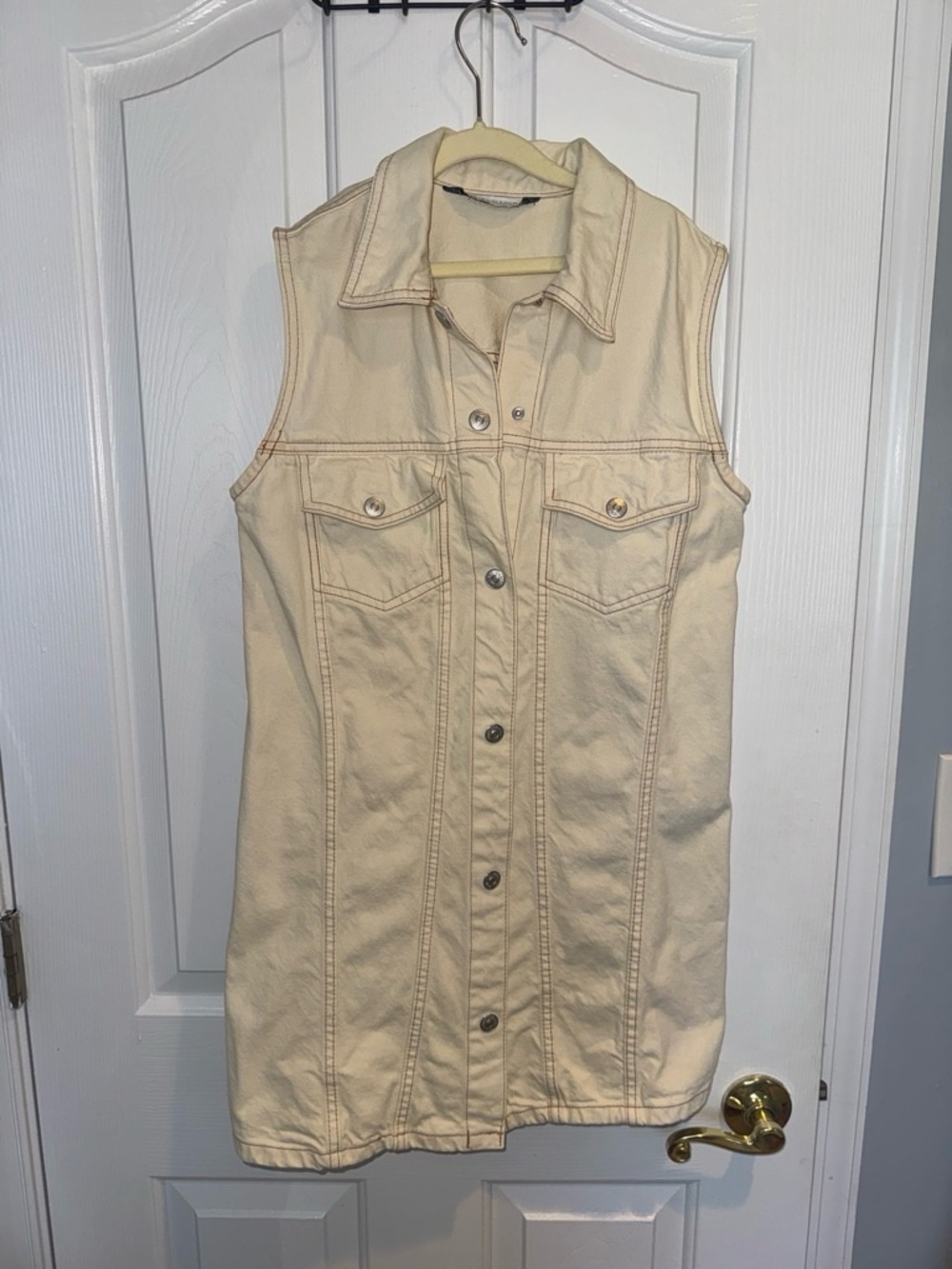 Zara Sleeveless Cream Denim Button-Front Dress